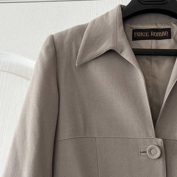 VGUC Price Roman jacket - Picture 3 of 12